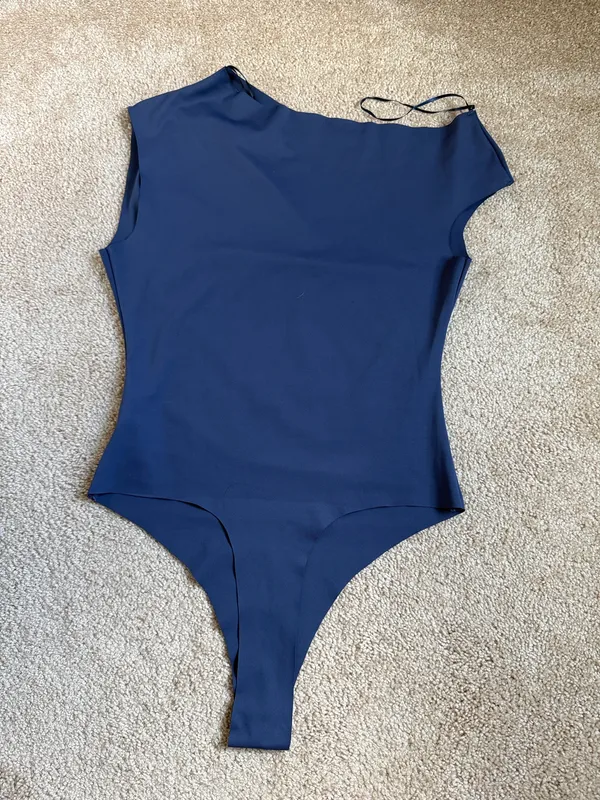 Iris Denim Blue Asymmetrical Bodysuit.  Size Medium - Image 9