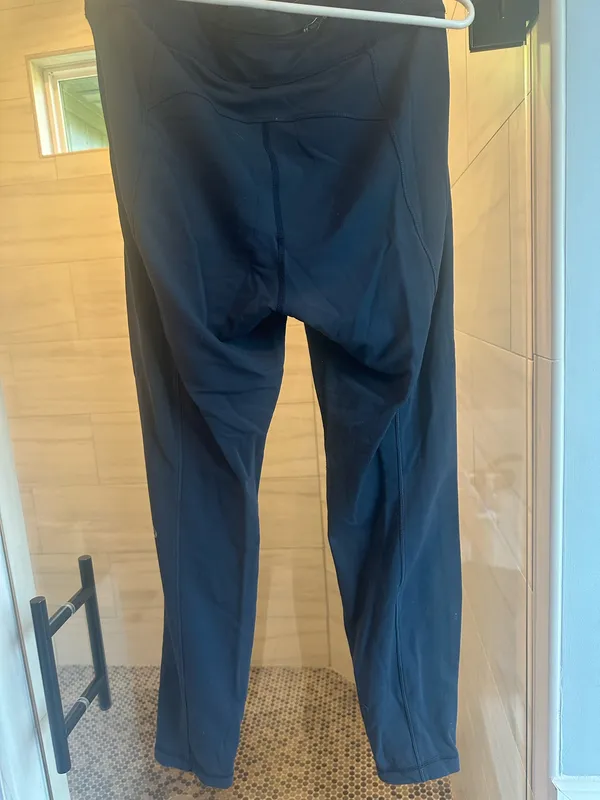 Lululemon Navy Leggings  - Image 3