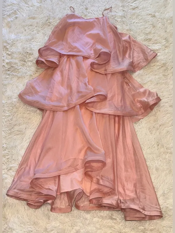 NEW Elliatt Tilly Tiered Maxi Dress blush pale pink satin fabric Sz M - Image 4