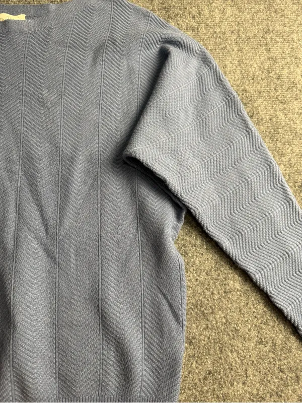 Allie Rose Woman’s Medium Light Blue Textured Knit Sweater Top NWT - Image 2