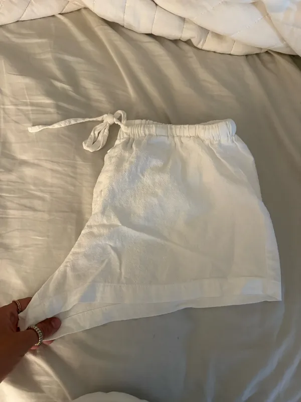Shein Linen Shorts - Image 3