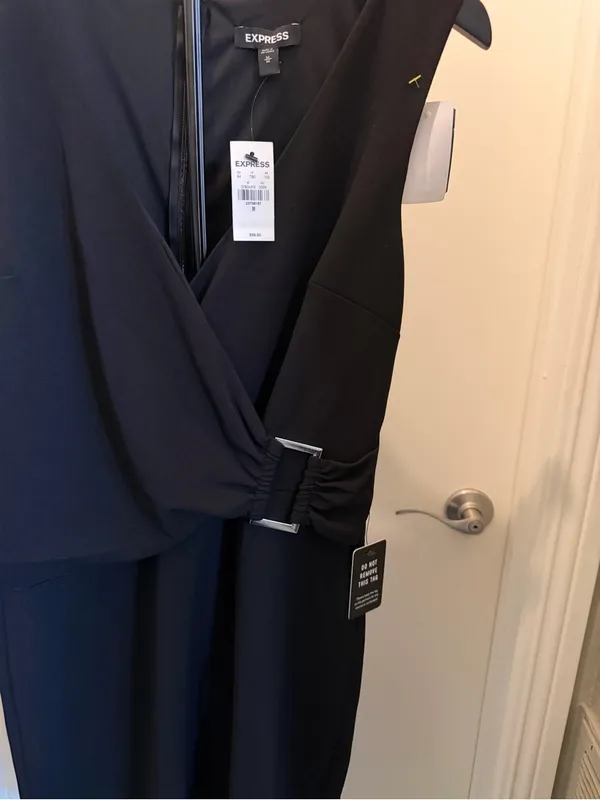 Express Black Sleeveless Wrap Midi Dress with Side Buckle - Image 2