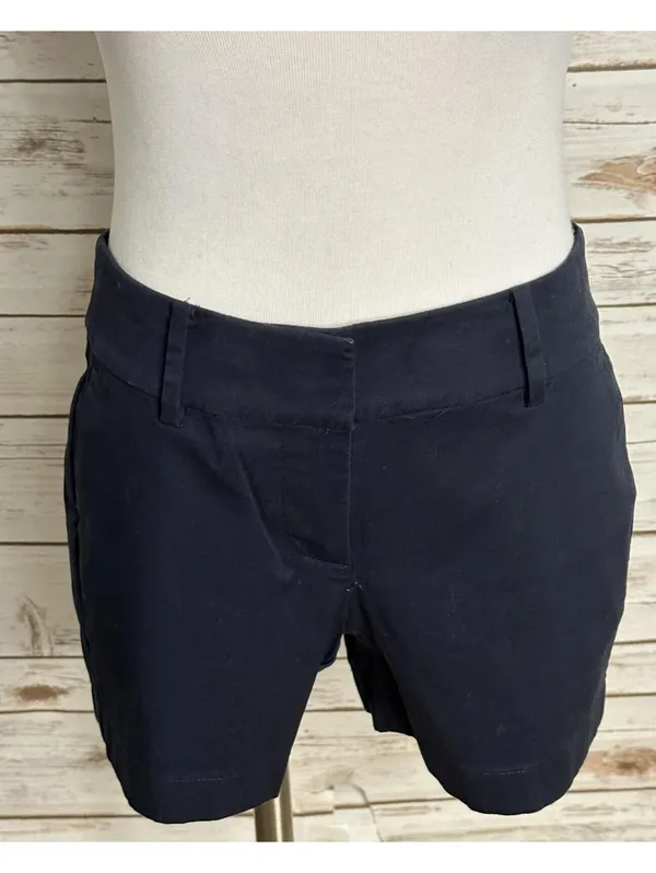 Ann Taylor City Short black tailored shorts 4P classic old money preppy polished - Image 4