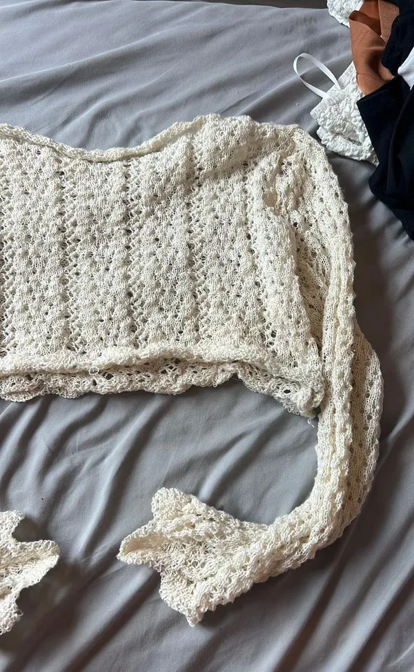 SheIn Long Sleeve Top - Image 3