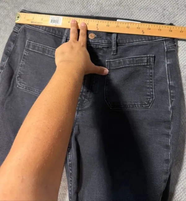 GAP ’70s Flare High Rise Jeans Women’s 31/12R Black Wash Patch Pocket Stretch De - Image 8