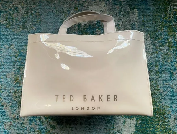 Ted Baker London nude medium PVC Icon bow tote bag - Image 5