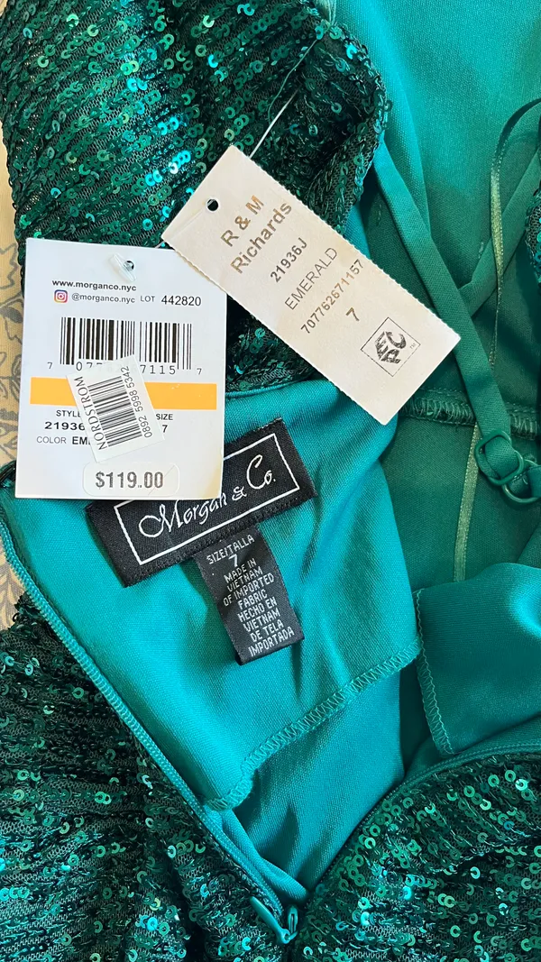 Emerald Green Prom Dress Size M - Image 2