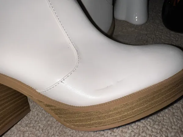 Universal Threads NWT Off-White Tall Ankle Booties - Image 8