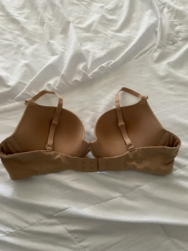 Skims Fits Everybondy Tshirt Bra  - Image 7