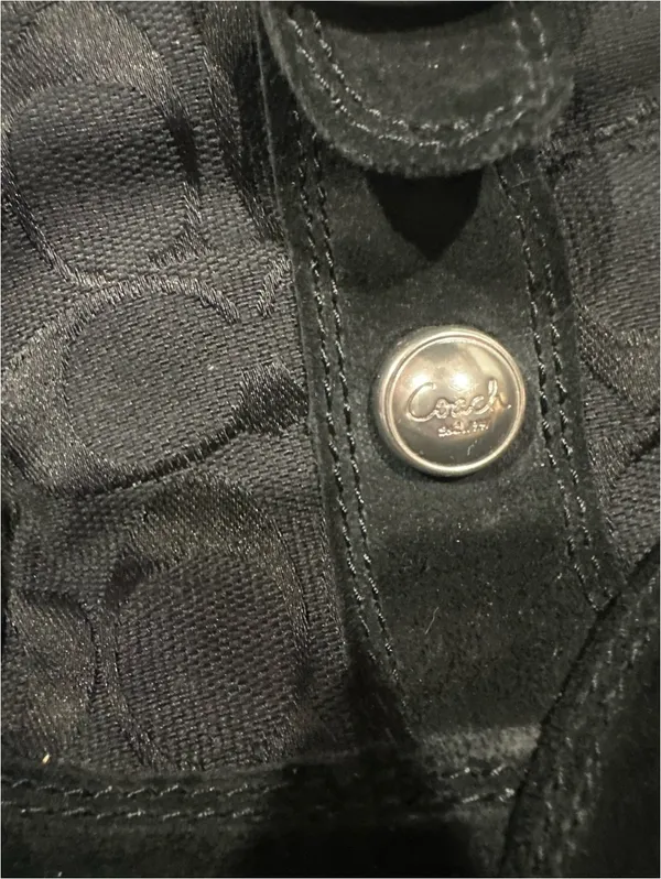 Coach Meyer Signature Suede Winter Boots – Black – Size 6 - Image 5