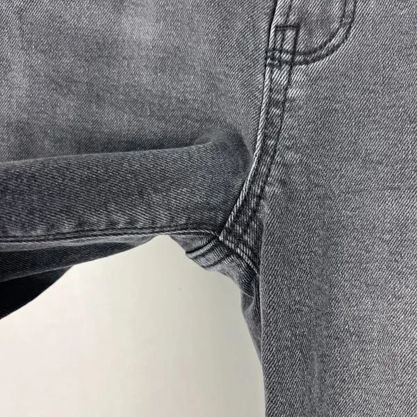 Stretch Mom Jean Black Wash Size 2 EUC T2788 - Image 4