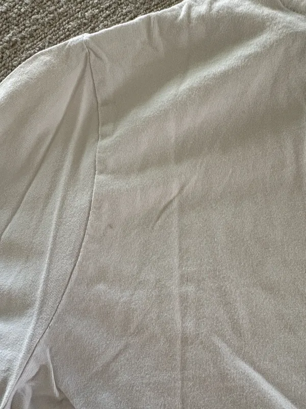 Levi’s White Short Sleeve Tshirt - Image 4