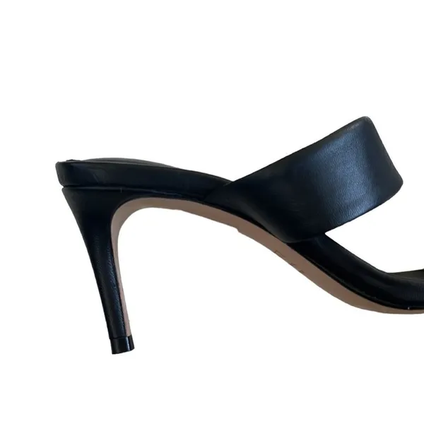 Like New SCHUTZ Leather Heels - Image 5
