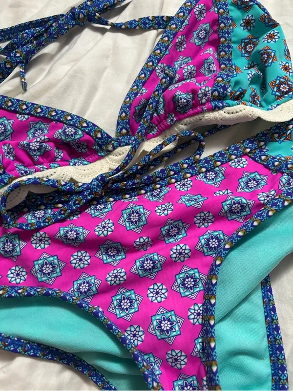 Pink Turquoise Blue Geometric Crochet Trim Triangle Bikini Set Size M Boho Y2K - Image 4