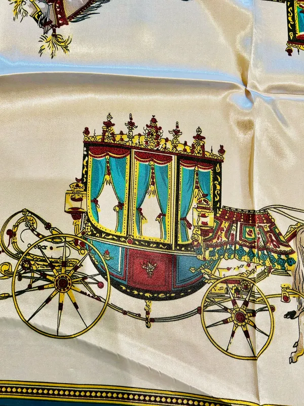 VINTAGE EQUESTRIAN horse&carriage ROYAL BLUE silky SCARF 35’/35’ inches - Image 12