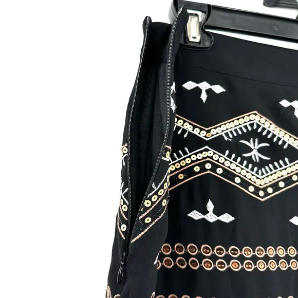 NWT‎ Paper Crane size medium mini skirt black with bronze white embellisments - Image 3