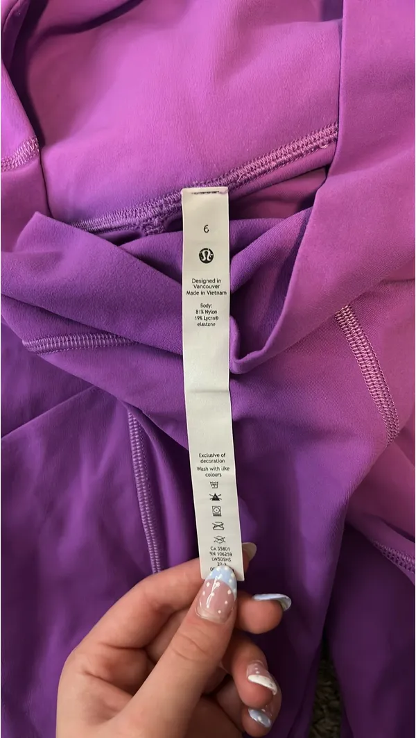 Lululemon Leggings Align 25" Pockets - Image 4