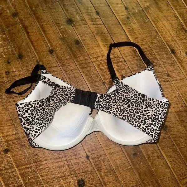 Victoria’s Secret cheetah perfect coverage 34D bra - Image 2