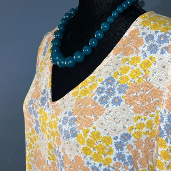 Size S Floral Boho Top - Image 6