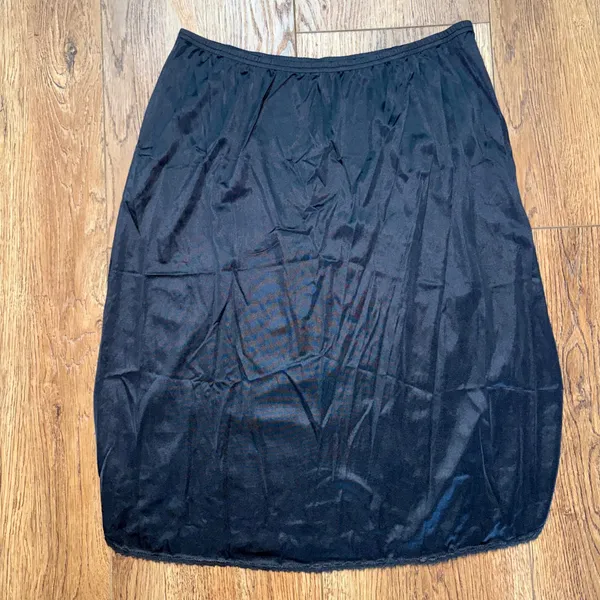 Vintage Half Slip Skirt Womens L Black Nylon Lace Trim Made USA 90s Slit gothic - Image 6