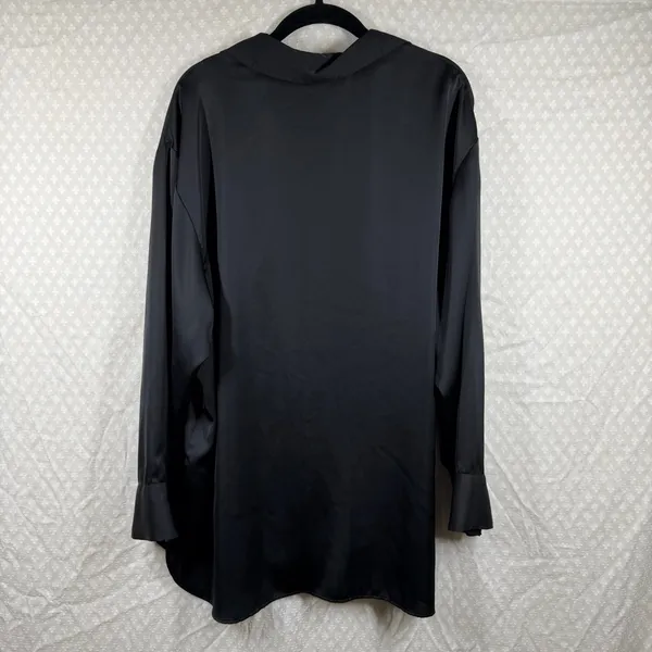 Abercrombie & Fitch Black Satin Long Sleeve‎ Button Down Top - Image 5
