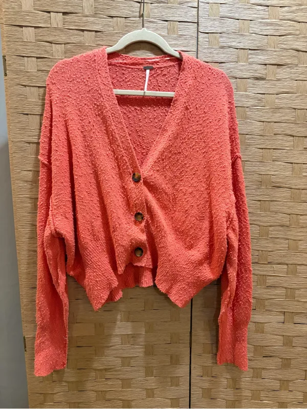 Free People Found My Friend Cardigan Coral Boucle Size Small EUC - Image 2