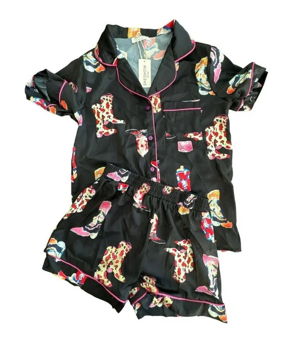 Sheshow Western Cowgirl Style Pajamas Set Size XS Black Boots Satin Women's - Image 2