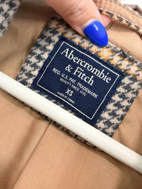 Abercrombie & Fitch XS Houndstooth Plaid Long Coat Quiet Luxury Old Money Preppy - Image 4