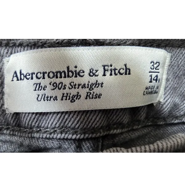 Abercrombie & Fitch 90's Straight Ultra High Rise Gray Jeans Size 32 Sz 14 - Image 4