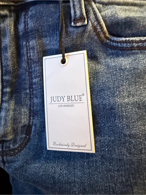 Judy Blue Medium Blue Boot-Cut Women's Jeans - Image 8