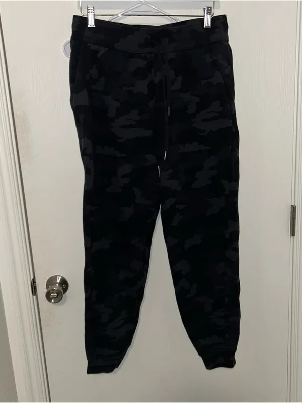 Lululemon Scuba High-Rise Jogger *Fleece 28" Heritage 365 Camo Deep Coal Multi - Image 5