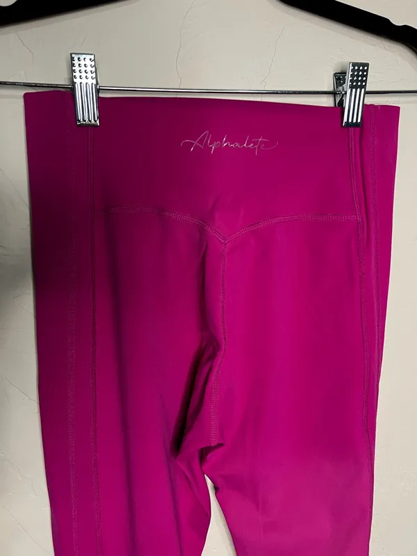 Alphalete Pulse Kinetic‎ Magenta Barbie Pink Performance Leggings - Image 9