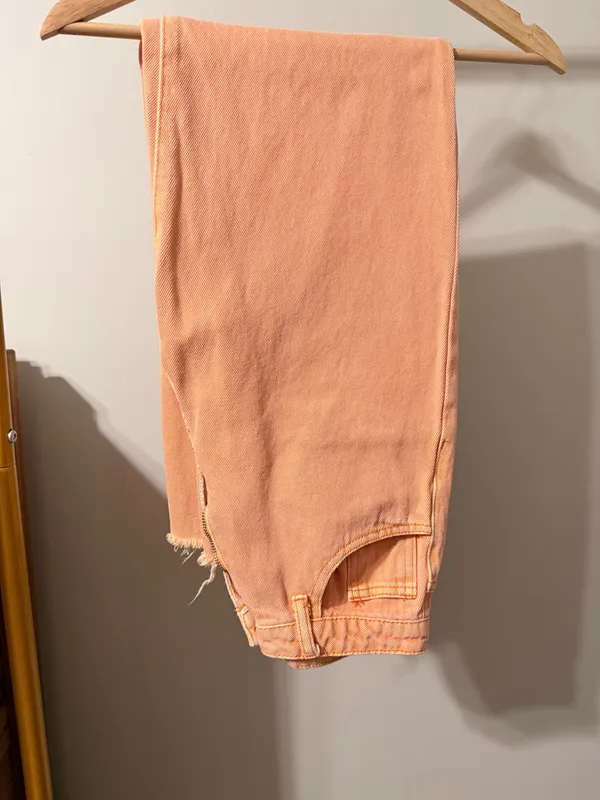Orange high waisted jeans - Image 2