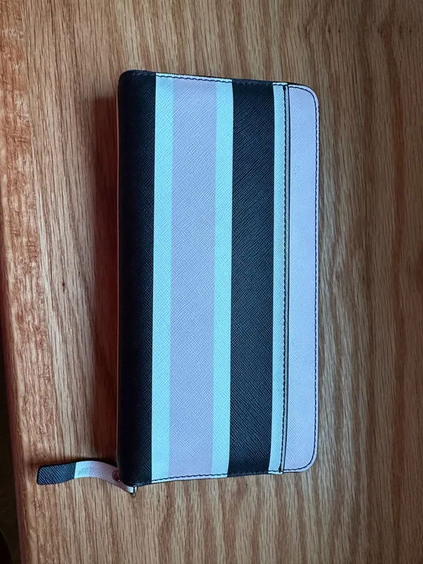 Kate Spade Wallet - Image 2