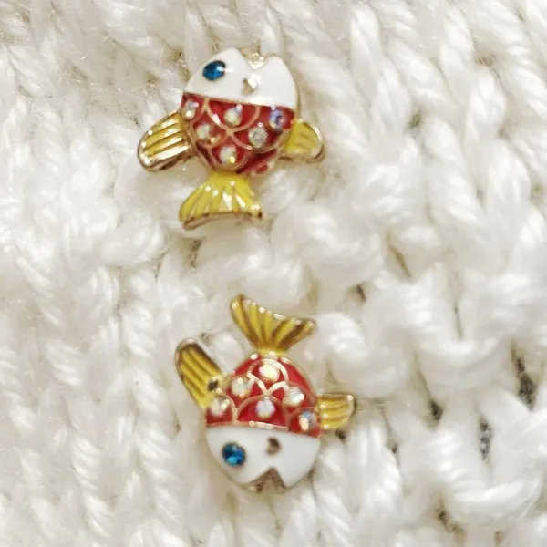 Icing MERMAIDMERCHANT Boutique Nautical Jeweled Fish Enameled Stud Earrings - Image 8