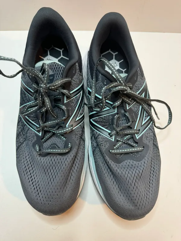 Fresh Foam Evare Running Shoes Size 11 - Image 2