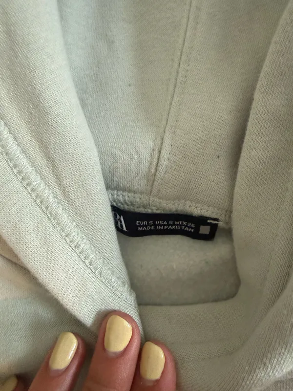 ZARA Sweatshirt Cropped Green - Image 2