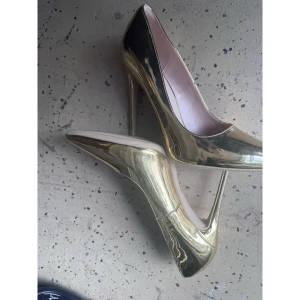 Elisabeth Hang Gold Pumps Heels Size 9.5 - Image 8