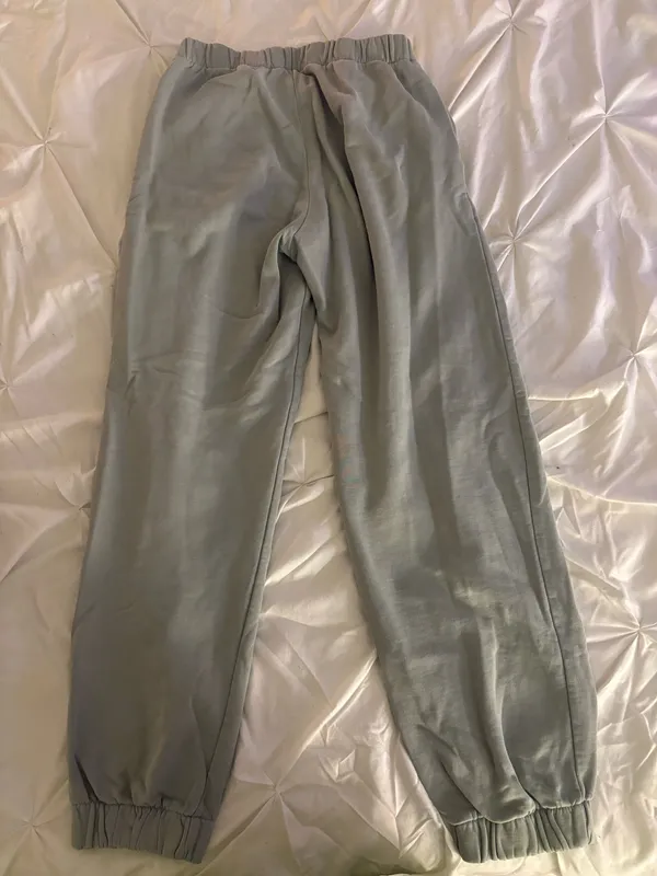 Brandy Melville Sweatpants Sage Green - Image 3