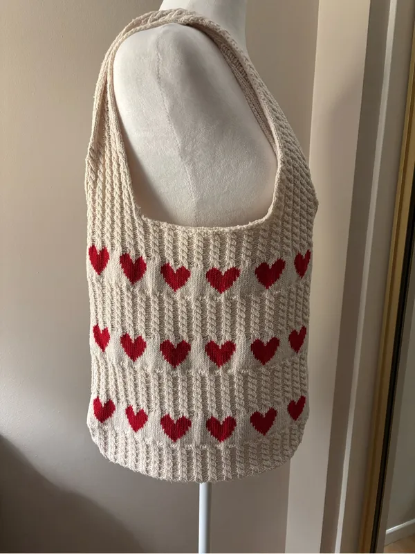 Women’s Cream Knit Heart Tote Bag with Red Hearts - Image 2