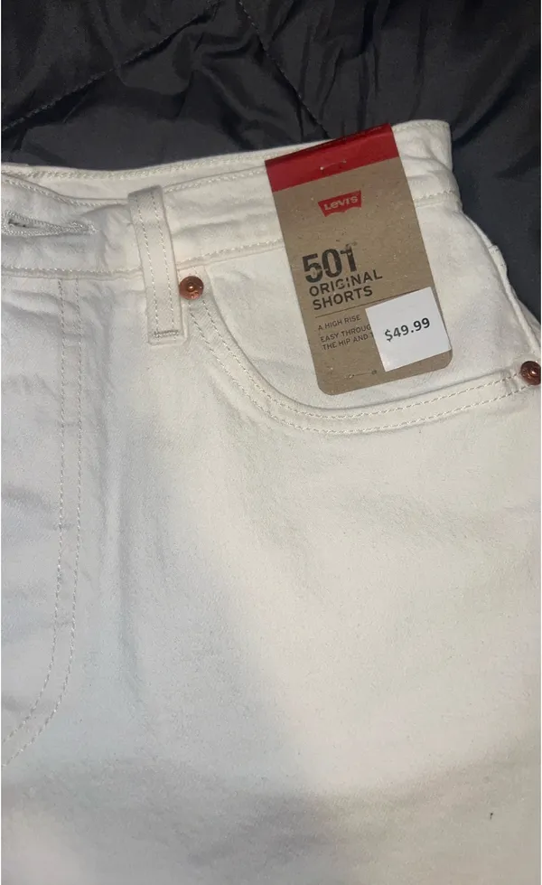 Levi's Women's 501 Original Shorts Sz 28 - Image 9