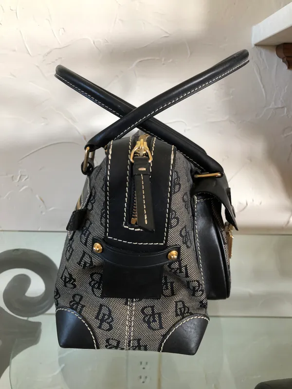 Dooney & Bourke Black Satchel Purse - Image 4