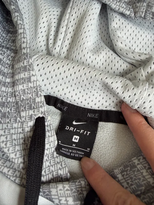 Nike Dri-Fit Fleece Hoodie - Image 3