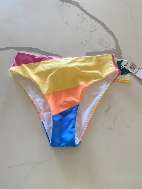 Bikini Bottom - Image 4