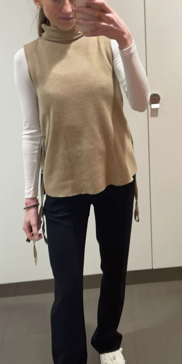 Zara Soft Drawstring Top - Image 3