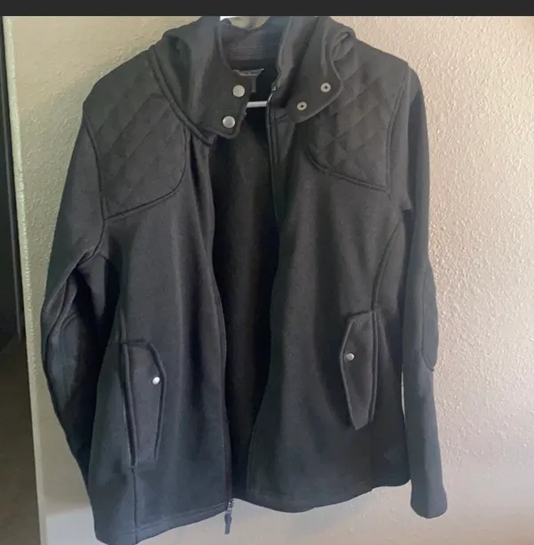 Women’s fleece lined hooded jacket NWOT - Image 2