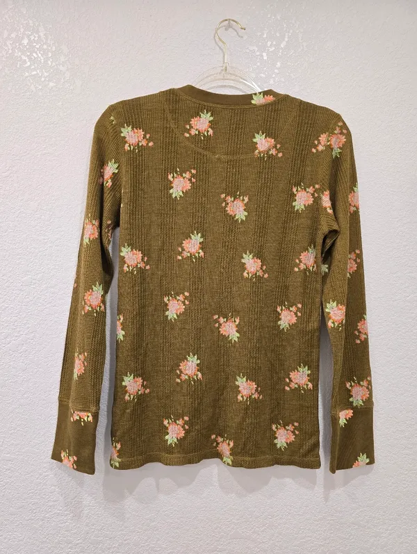 Aerie thermal long sleeve Henley shirt floral snap button M NWOT - Image 2