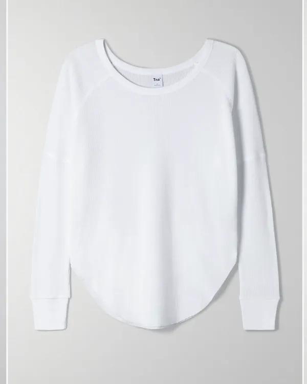 Aritzia TNA Alder Thermal White - Image 3