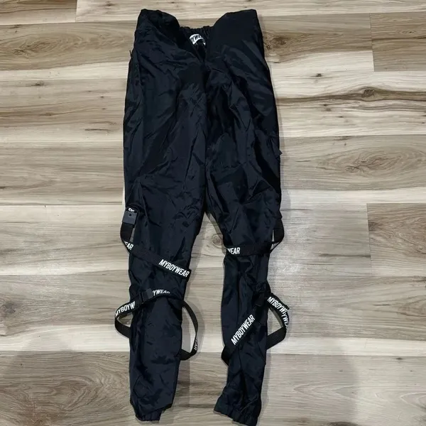 My Boywear Chloe Cargo V Cut Slush Pants Women’s Small - Image 2
