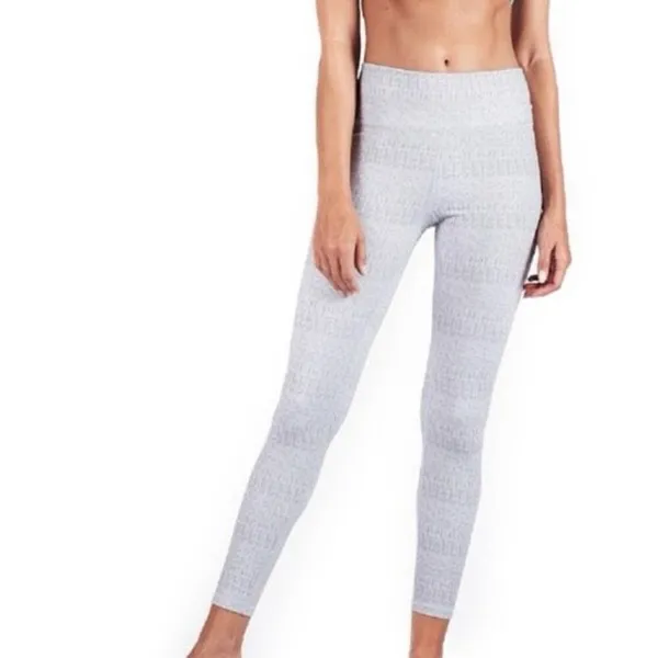 ✨Vuori Women's Vibes Mid Rise Sz Medium Leggings✨ - Image 3